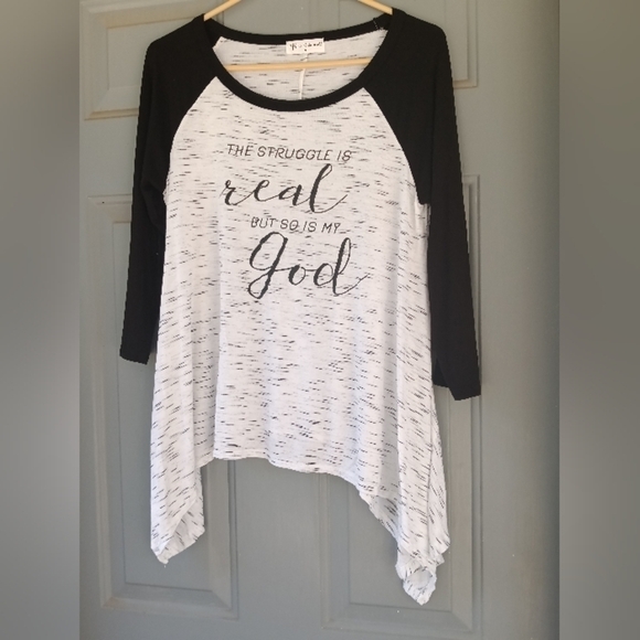 Women's The Struggle is Real but so is my God Tunic Top T Shirt Size Medium - Picture 1 of 2